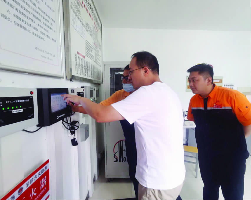 大气传染防治让天更蓝人民更幸福