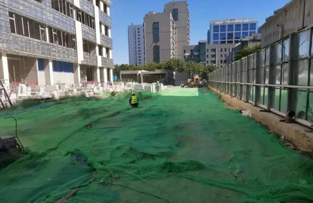 减减减，，，，，，，经开区大力发展分类治污精准减排